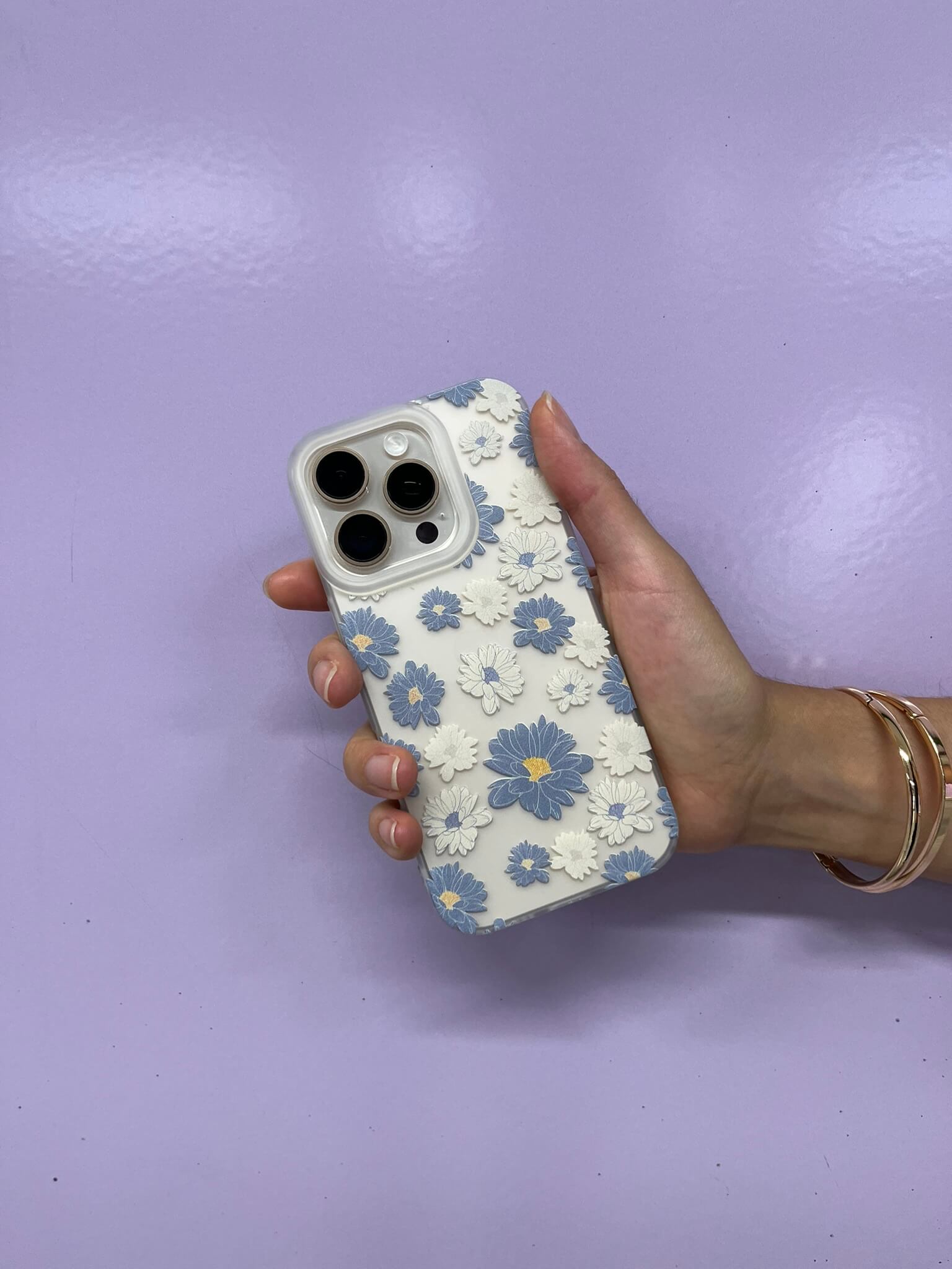 Case iPhone Blue Spring - Diseño Floral Aesthetic