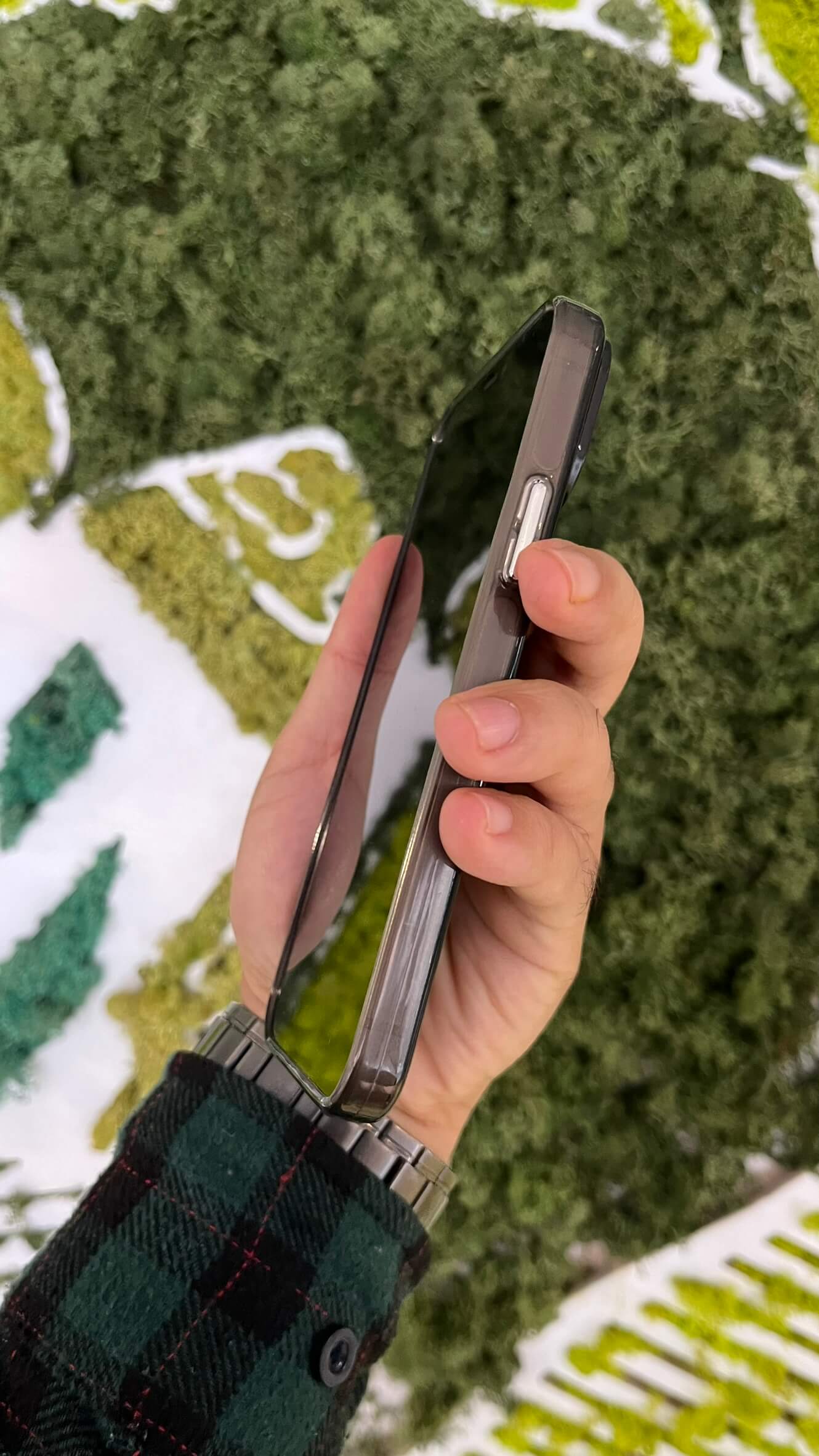Case iPhone Buffoon - Diseño Urbano y Resistente