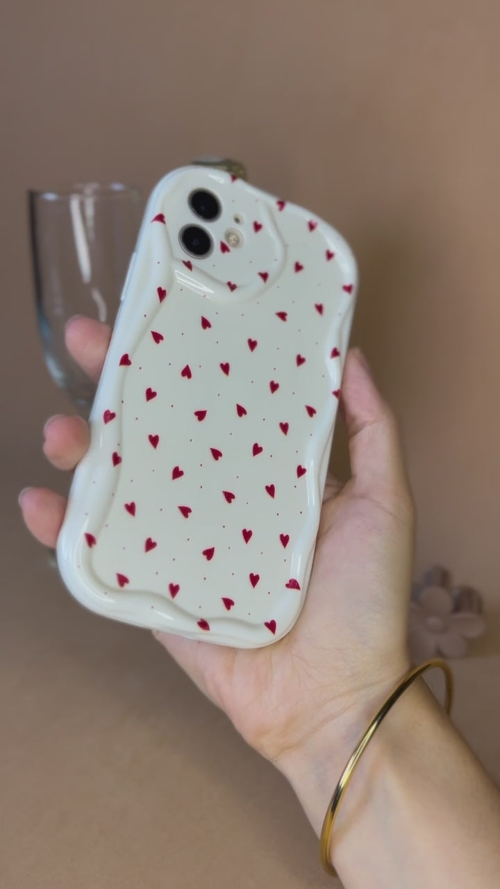 Case iPhone Creamy Heart - Diseño Romántico y Protección Reforzada